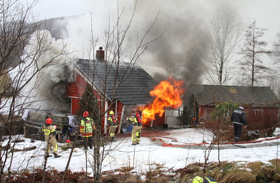 Huset blei toltalskadd i brannen. Foto: Anci C. Tinde