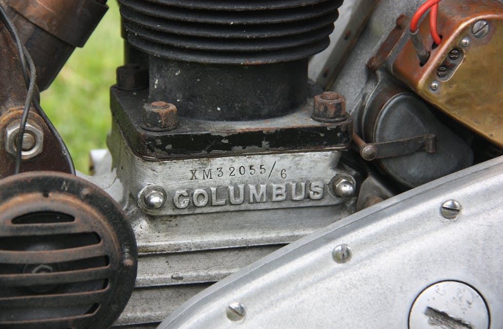 Dei første Horex syklane blei produsert med Columbus motor.
