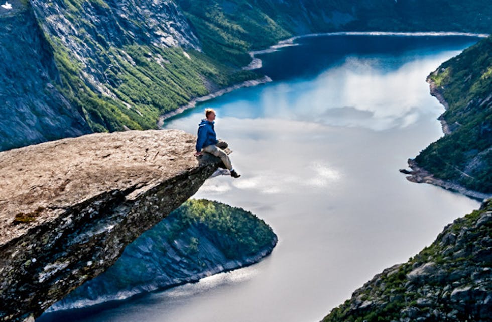 Trolltunga er eit av måla Svein Sæle skal guide turistar til neste sommar.
