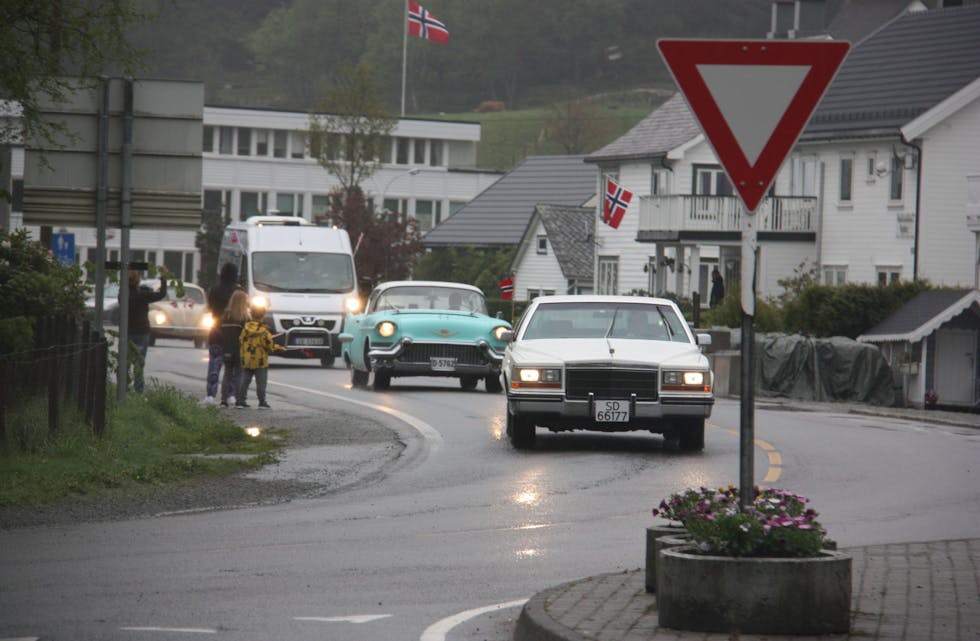 Vikedalsbuen starta feiringa med biltur til fjellgardane i Vikedal.
Foto: Irene Mæland Haraldsen