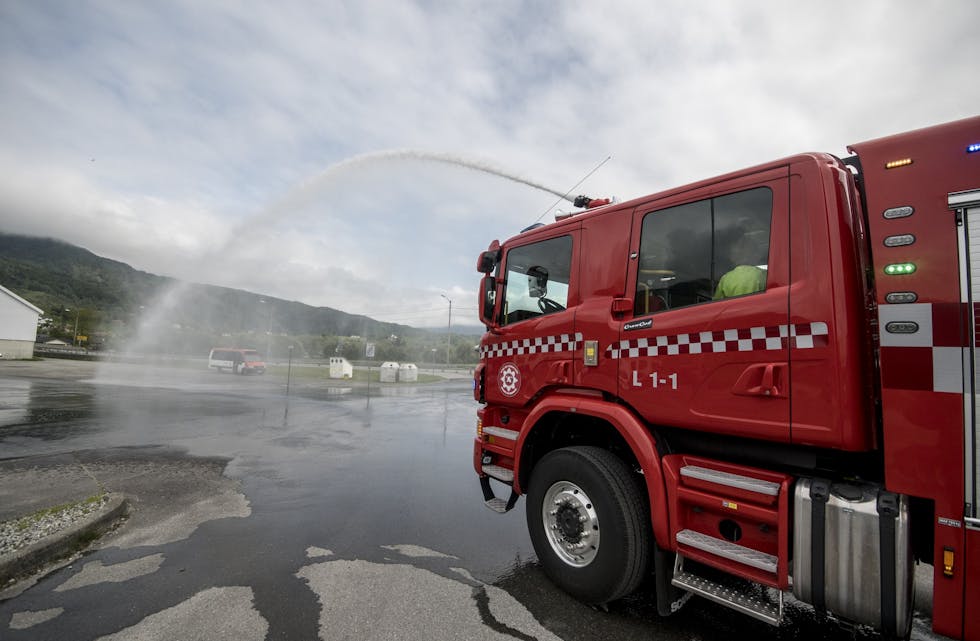 Den nye bilen til Etne og Vindafjord brann- og redning blir ein del av beredskapen til det nye Haugaland brann og redning IKS. Kven som blir toppsjef der får me truleg svar på i august.
FOTO: TORSTEIN NYMOEN