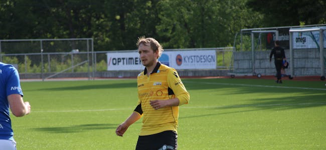 Svein Haldor Skare kjempa godt i kampen mot Rubbestadnes.