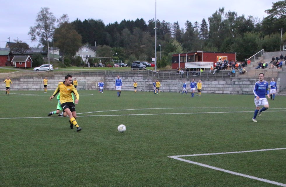 Kristian Langeland set inn 2-0 i opent mål. Foto: MAGNE SKÅLNES