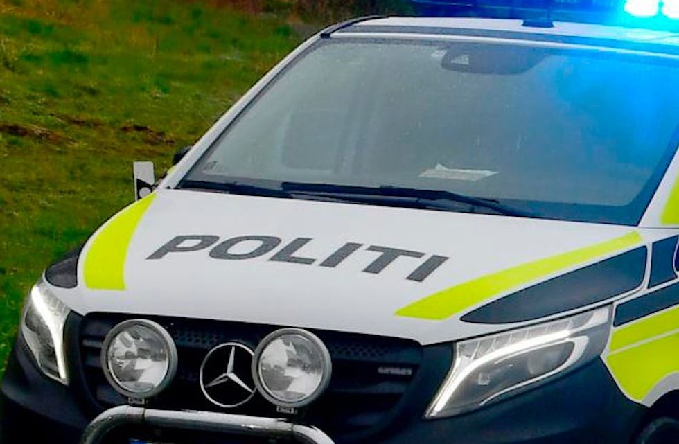 To politipatruljer rykte ut tysdag ettermiddag, då ein person følte seg trua av ein anna person i bygda.
Illustrasjonsfoto
