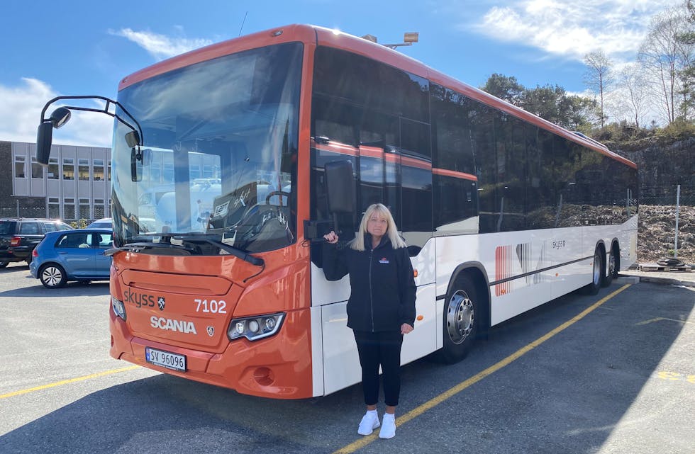 Nestleiar i Yrkestrafikkforbundet, Trude Valle, vil at kollektivselskapa og fylkeskommunane skal ta kostnaden med å få meir sikre bussar for sjåfør og passasjerar.