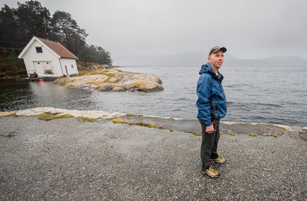 Kor er det blitt av blåskjela? Kjetil Skartland er forundra over endringane han har sett i Ålfjorden dei siste åra.
FOTO: TORSTEIN TYSVÆR NYMOEN