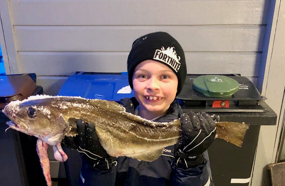 Ingen fiska betre enn Robin Aresjold Frøland på Vats-isen.
Foto: Privat