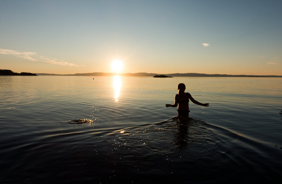 Populære badeplasser skal få betre temperaturvarsel.
Foto: Gorm Kallestad / NTB / NPK