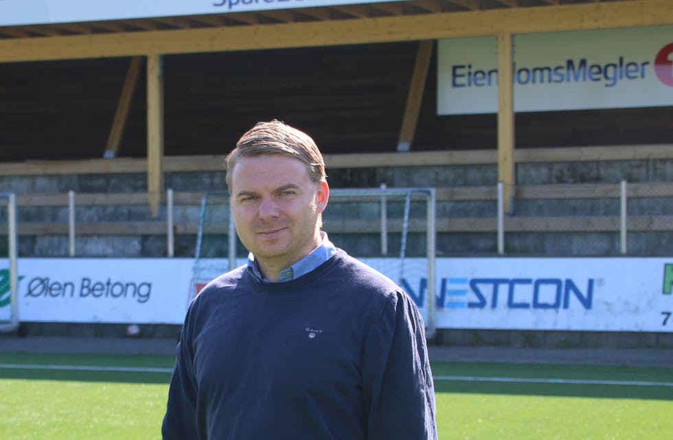 Ølen-trenar, Morten Østenstad, ser fram imot 11' ar-fotball i 6. divisjon neste sesong. 
Arkivfoto: MAGNE SKÅLNES