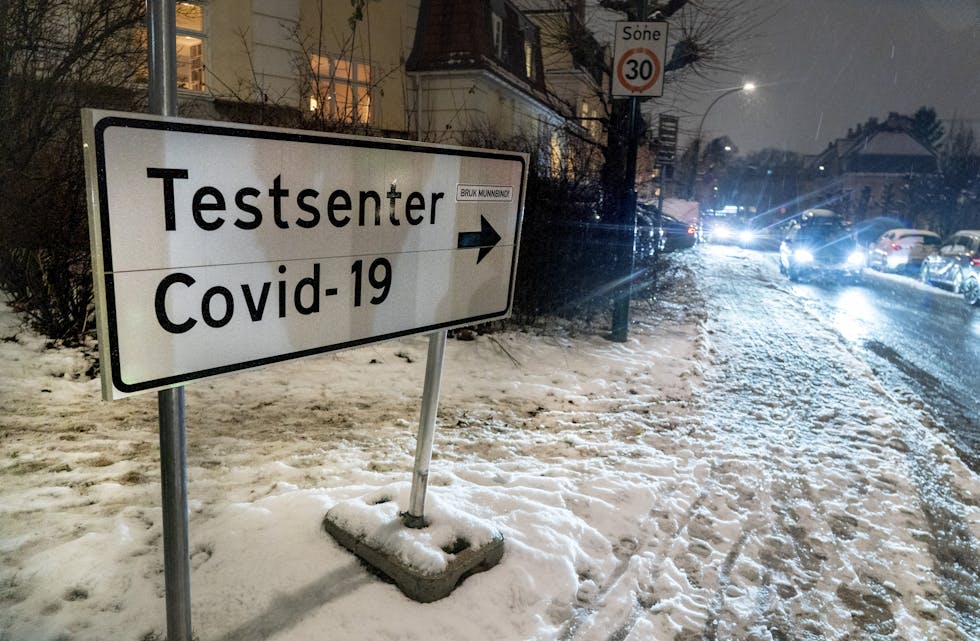 Det siste døgnet er det registrert 15.987 koronasmitta i Noreg. Foto: Terje Pedersen / NTB / NPK