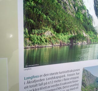 Skribenten viser til at  turistattraksjonen Langfoss i Åkrafjorden i si tid stod i fare for å bli utbygd.
Foto: Privat