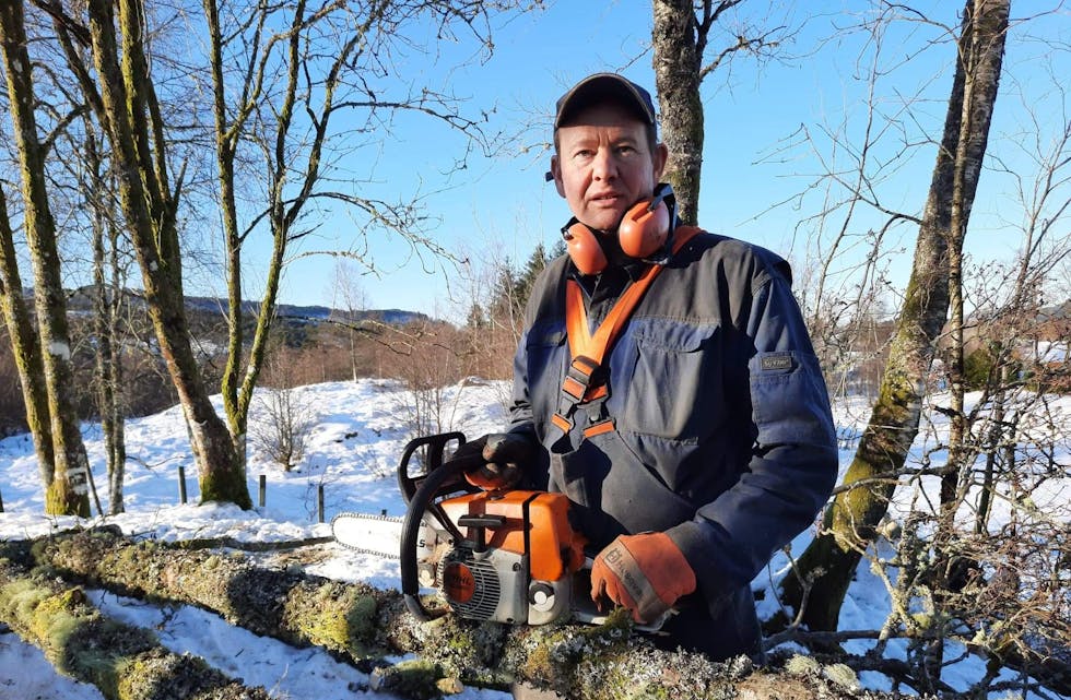 Olav Myhr i Vestland bondelag har klare meiningar om hjortejakta som startar 1. september.
Pressefoto