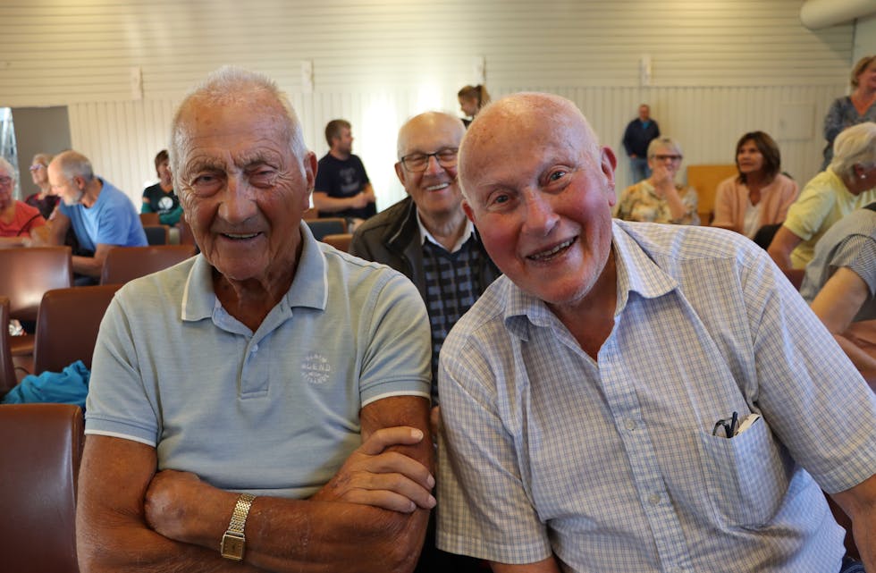 89 år gamle Nils Åsheim (t.v.) og Johannes Slåke (91)  var ikkje i tvil om at dei ville bu heime lengst mogleg.
Foto: Irene Mæland Haraldsen