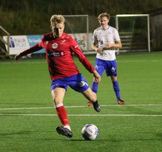 Rune Torstenbø sette inn sine mål nummer 14, 15 og 16 i årets 6. divisjon torsdag kveld.
FOTO: MAGNE SKÅLNES