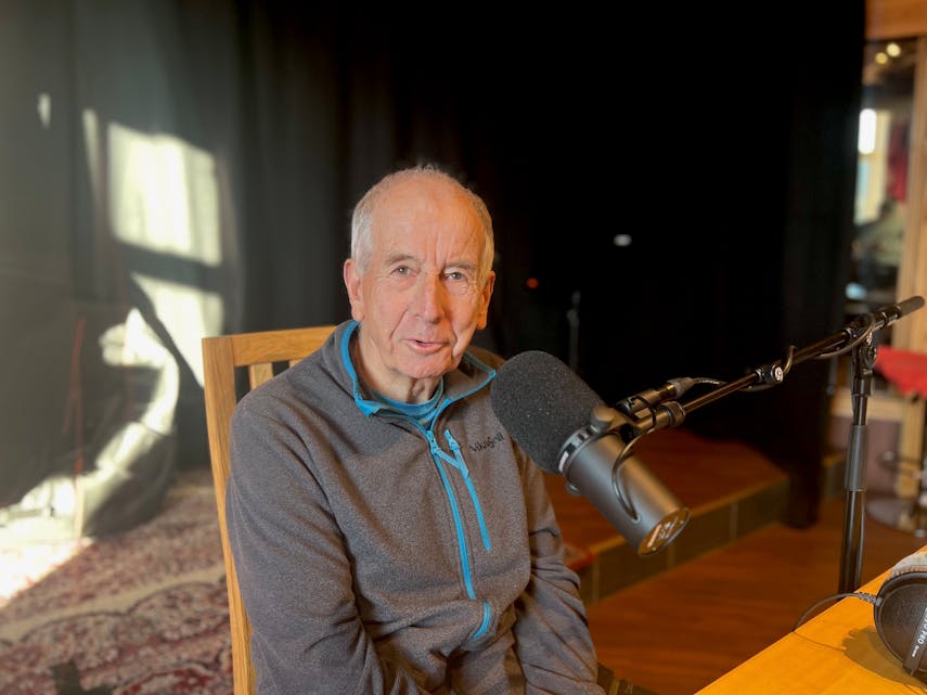 Larsemann Lundal er gjest i Grannar-podden, der han fortel om livet på Markhus - og Markhusfjella gjennom sine 81 år. 
Foto: Grethe Hopland Ravn