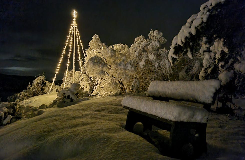 Vinterstemning på Kløyvahumpen i Vikedal. Foto: Kjetil Austrheim