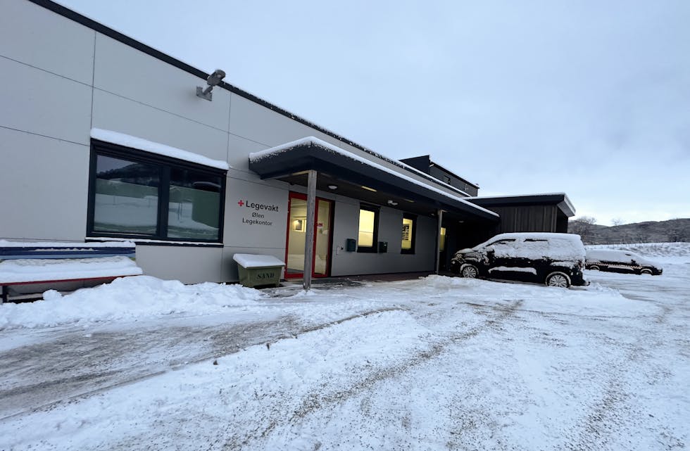 Fylkeslegen i Vestland skal granske saka etter at eit barn døydde under transport frå Etne og Vindafjord legevakt til sjukehus.
FOTO: TORSTEIN TYSVÆR NYMOEN