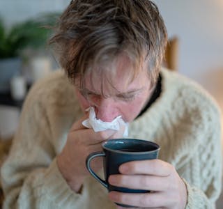 Det er framleis influensa i lufta. Hald deg heime viss du kjenner deg sjuk, er rådd frå FHI. Illustrasjonsfoto: Gorm Kallestad / NTB / NPK