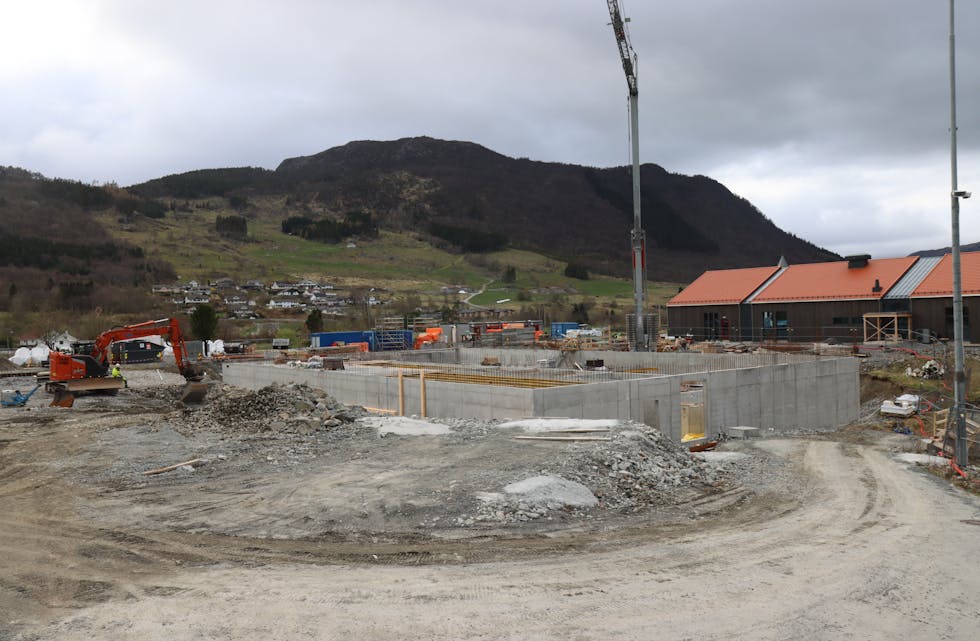 Den nye Vindafjordhallen begynner å ta form. Foto: Svein-Erik Larsen