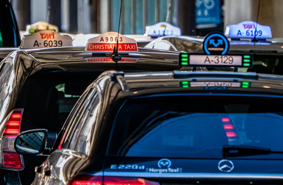 Vestland fylkeskommune var med å gjennomføre ein omfattande kontroll av drosjenæringa i fylket. Fleire lovbrot blei avdekte, men størstedelen av drosjenæringa er oppteken av seriøs drift. Arkivfoto: Heiko Junge / NTB / NPK